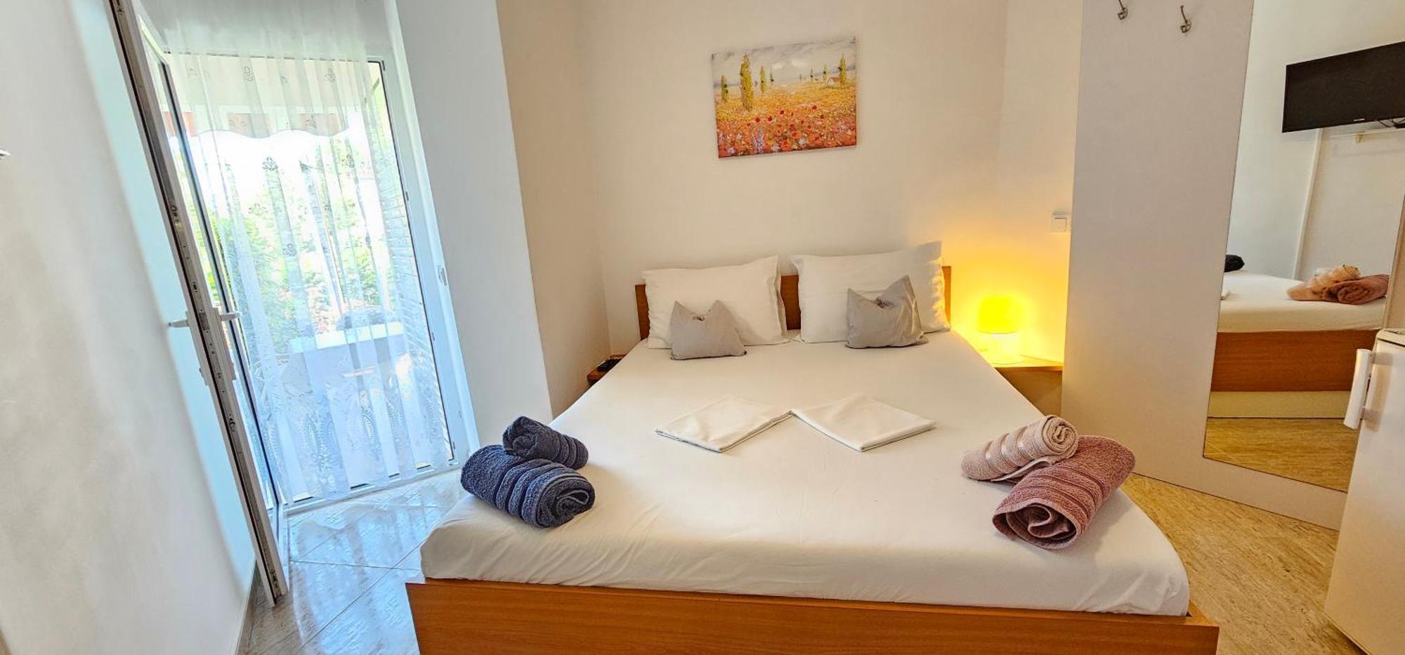 Apartment Tonci โนวาลยา ภายนอก รูปภาพ